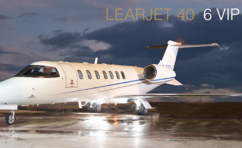 Learjet 40